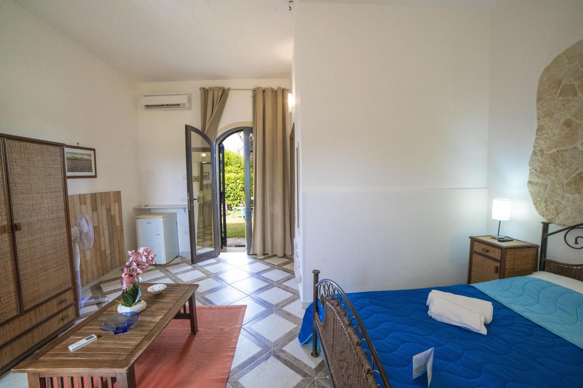 מלנדוניו Villa Lisa Garden And Pool - Happy Rentals מראה חיצוני תמונה