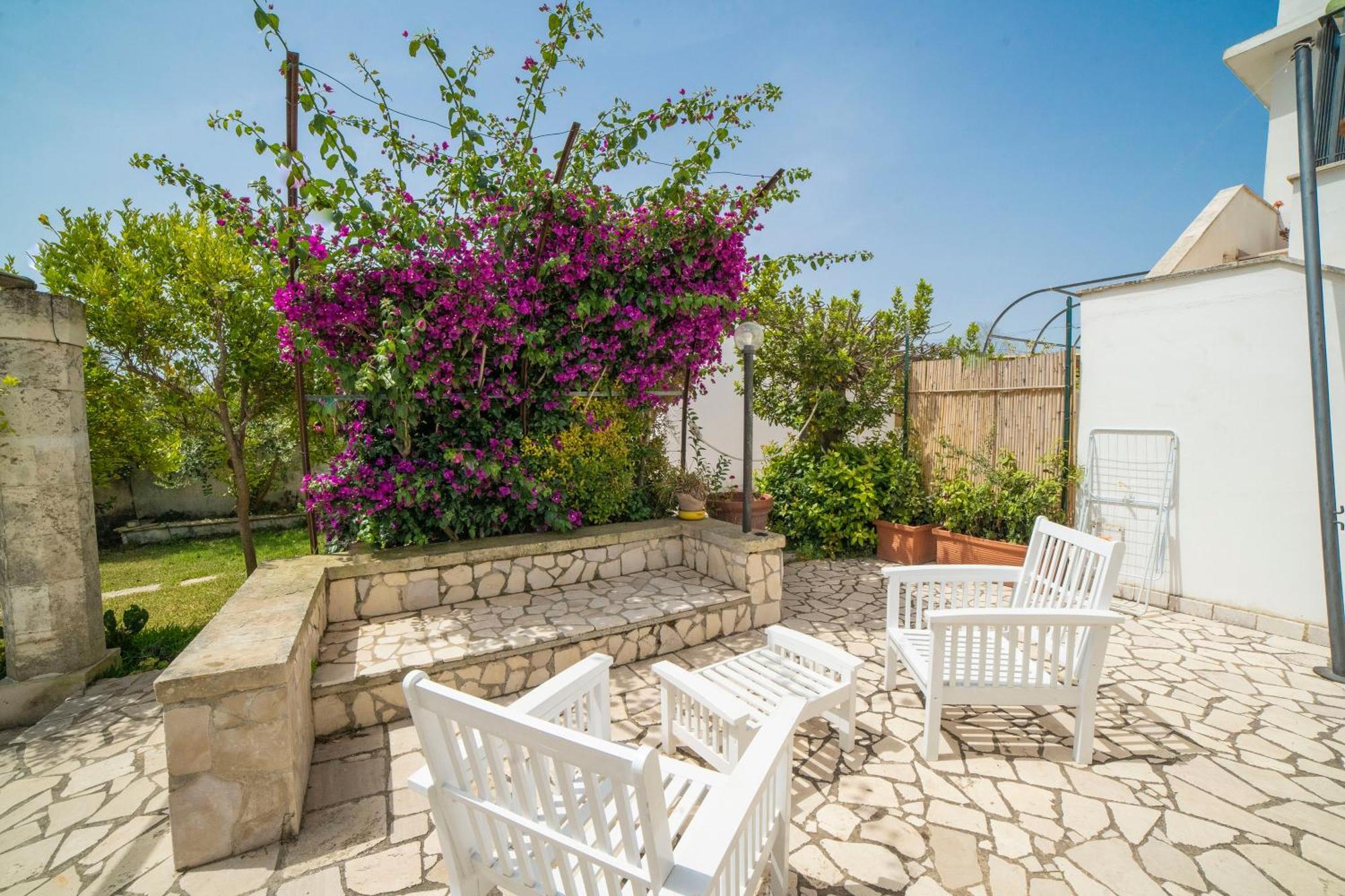 מלנדוניו Villa Lisa Garden And Pool - Happy Rentals מראה חיצוני תמונה