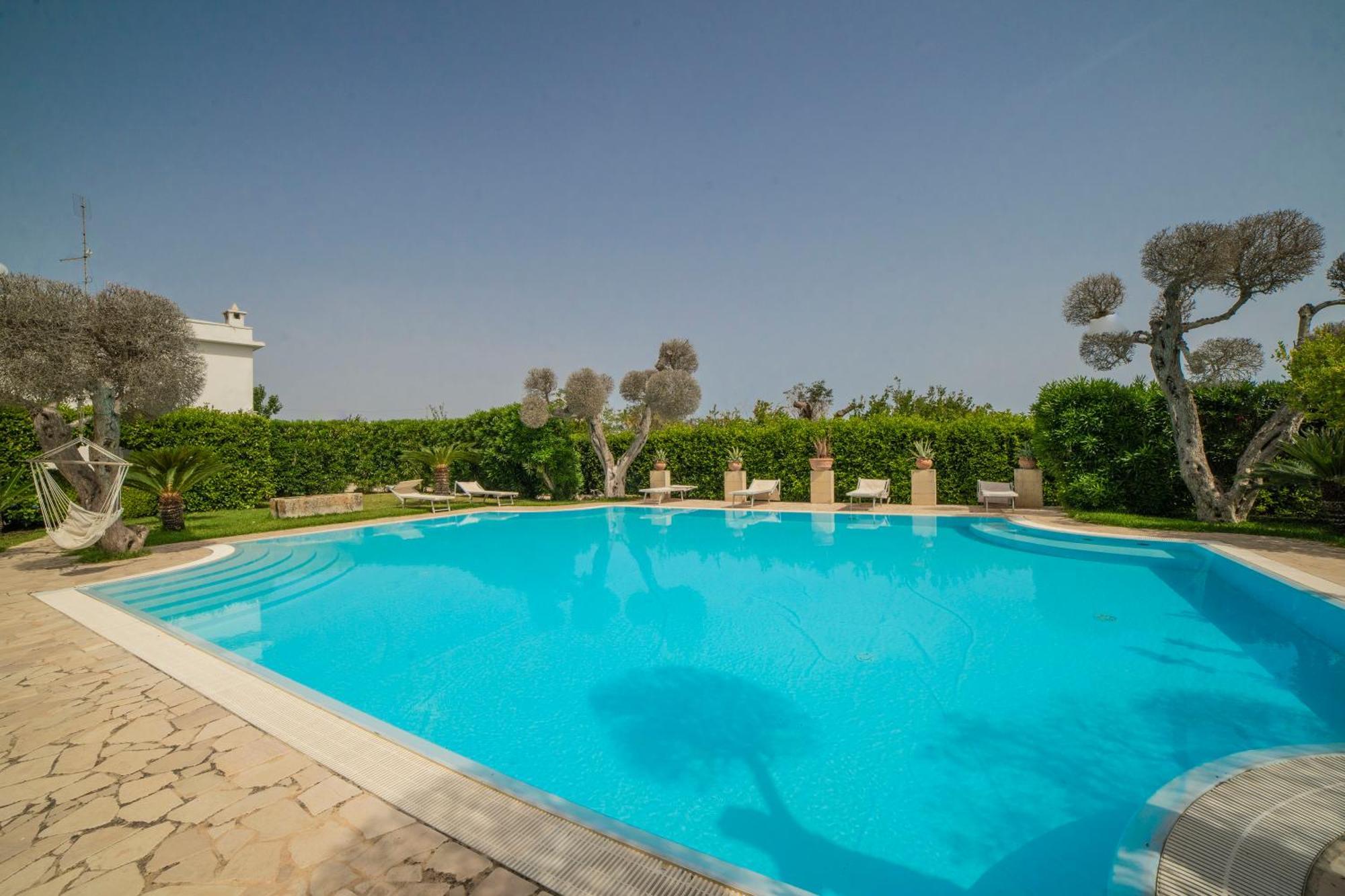 מלנדוניו Villa Lisa Garden And Pool - Happy Rentals מראה חיצוני תמונה